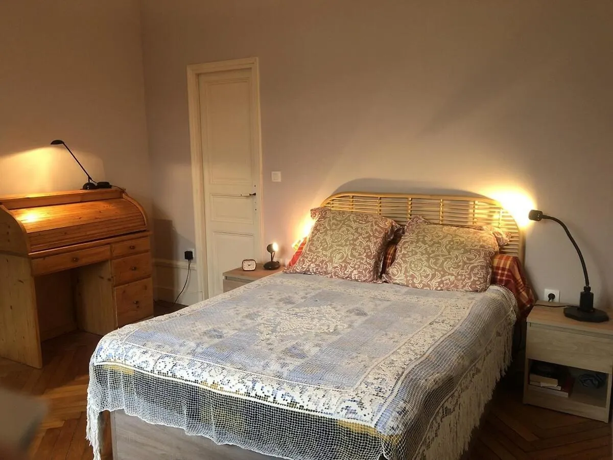 Appartement T2 60 M2 L'Albion Vue Lac 1 Chambre Parking Et Piscine, Centre-Ville 0*, Aix-les-Bains Franciaország